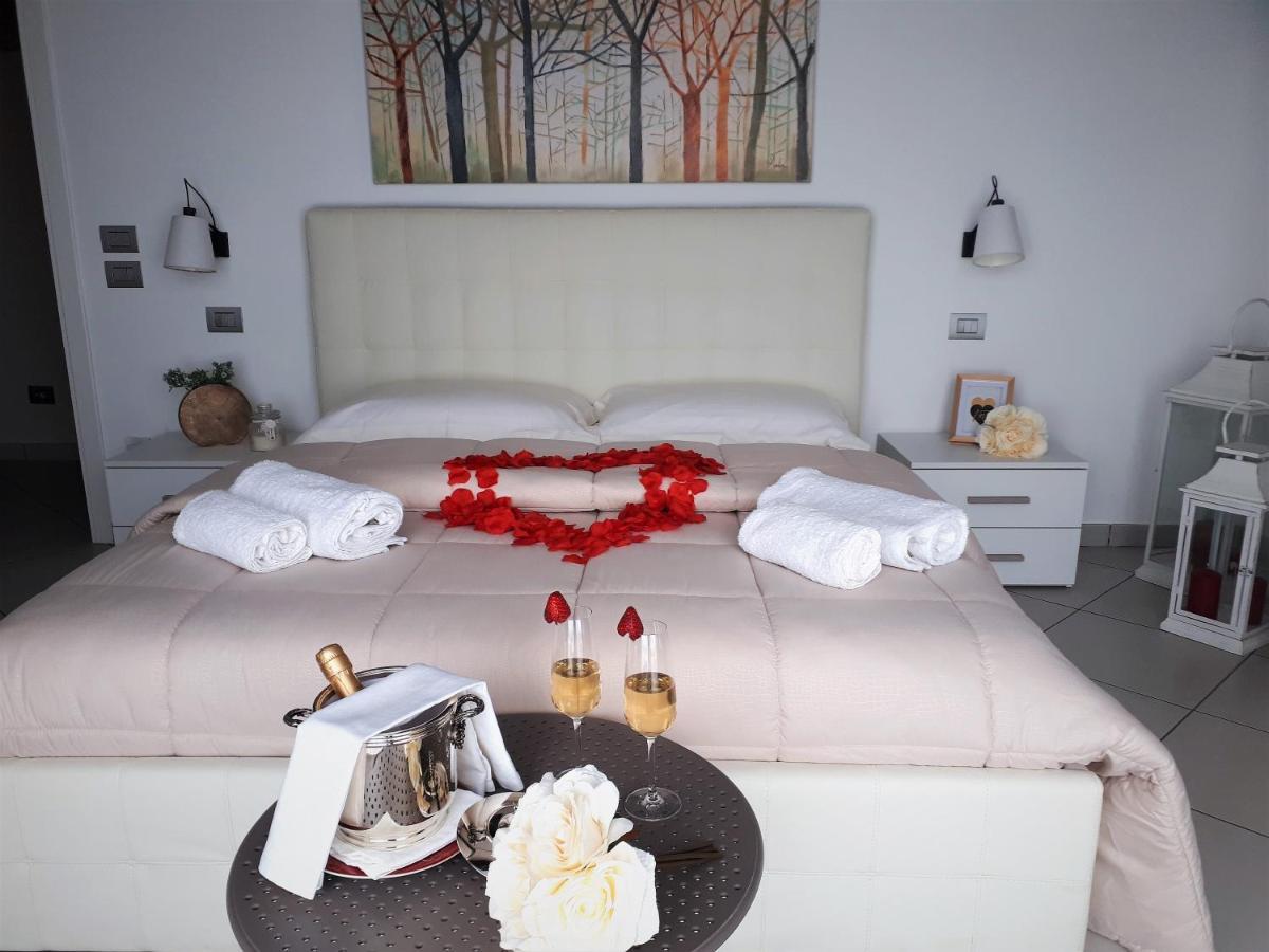 Villa Treglia B&B Формия Екстериор снимка