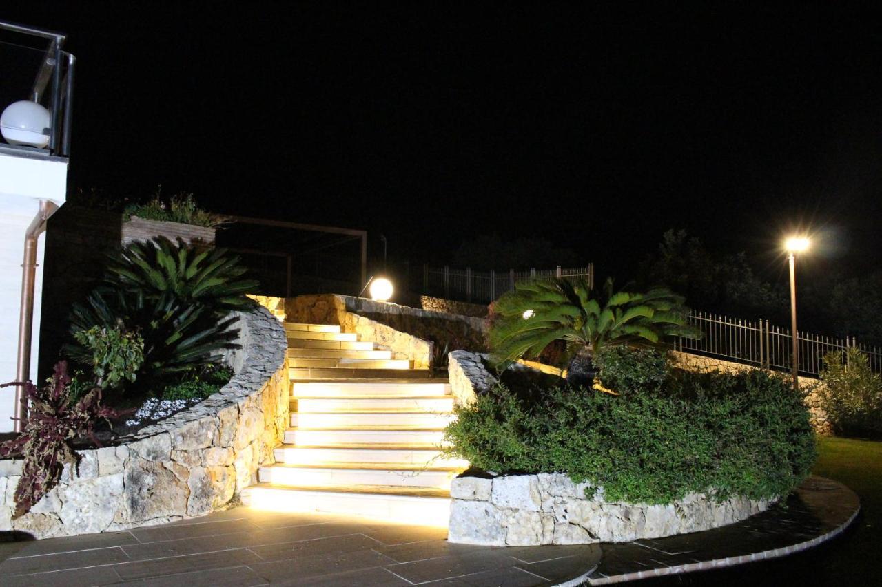 Villa Treglia B&B Формия Екстериор снимка