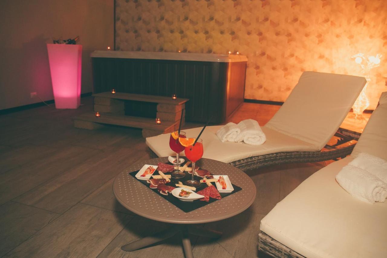 Villa Treglia B&B Формия Екстериор снимка