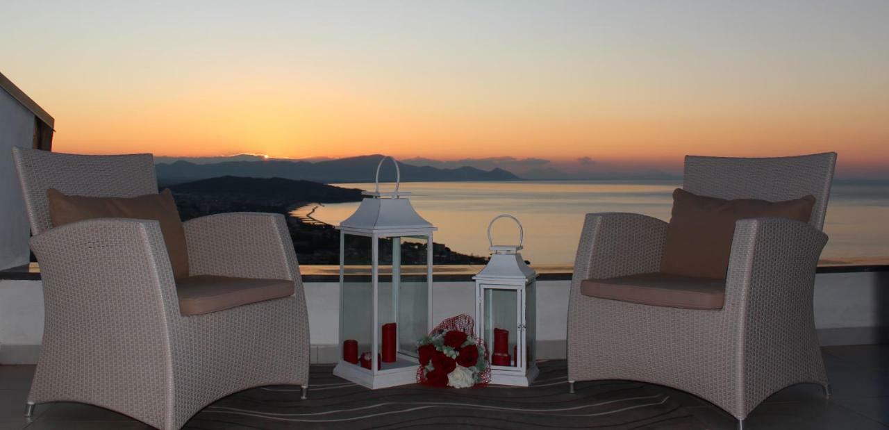 Villa Treglia B&B Формия Екстериор снимка